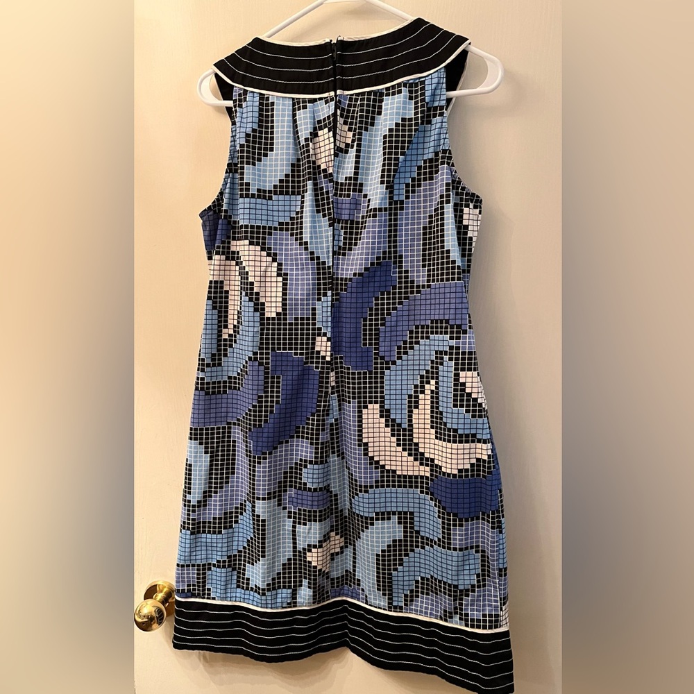 Patterned Halter Dress - Picture 2 of 3